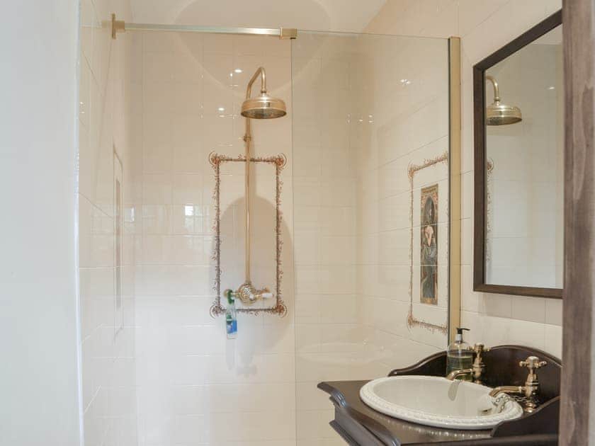 Shower room | The Hideaway, Hotham, near Beverley