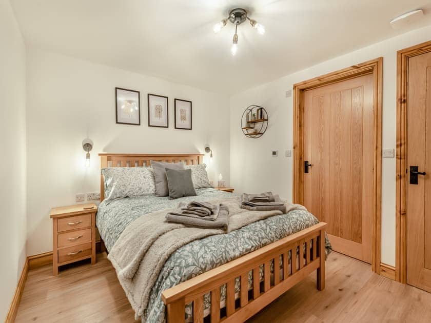 Double bedroom | Heathcote Hideaway - Heathcote Grange, Heathcote
