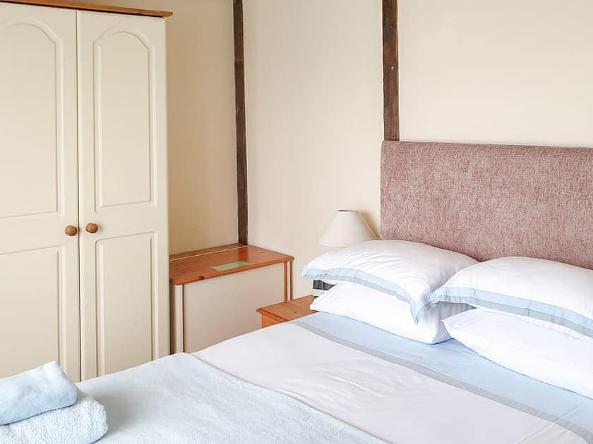 Double bedroom | Mill Cottage, Fowey
