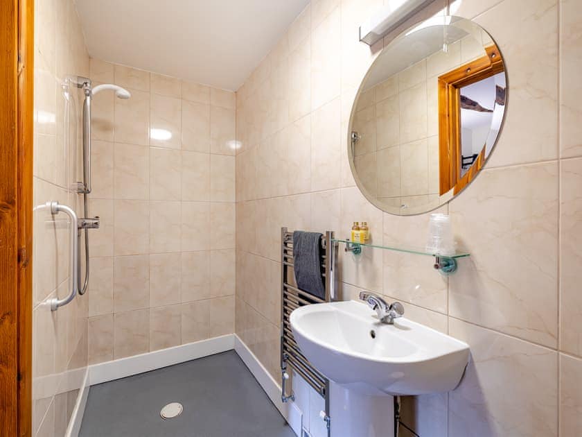 Shower room | Ashcombe - Nut Tree Farm - Ashcombe , Ashcombe, near Teignmouth