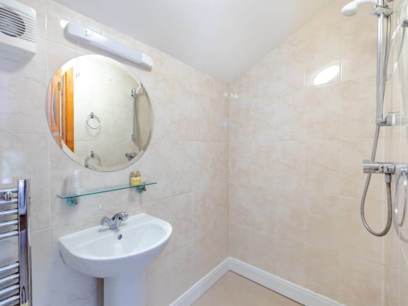 Shower room | Ashcombe - Nut Tree Farm - Ashcombe , Ashcombe, near Teignmouth