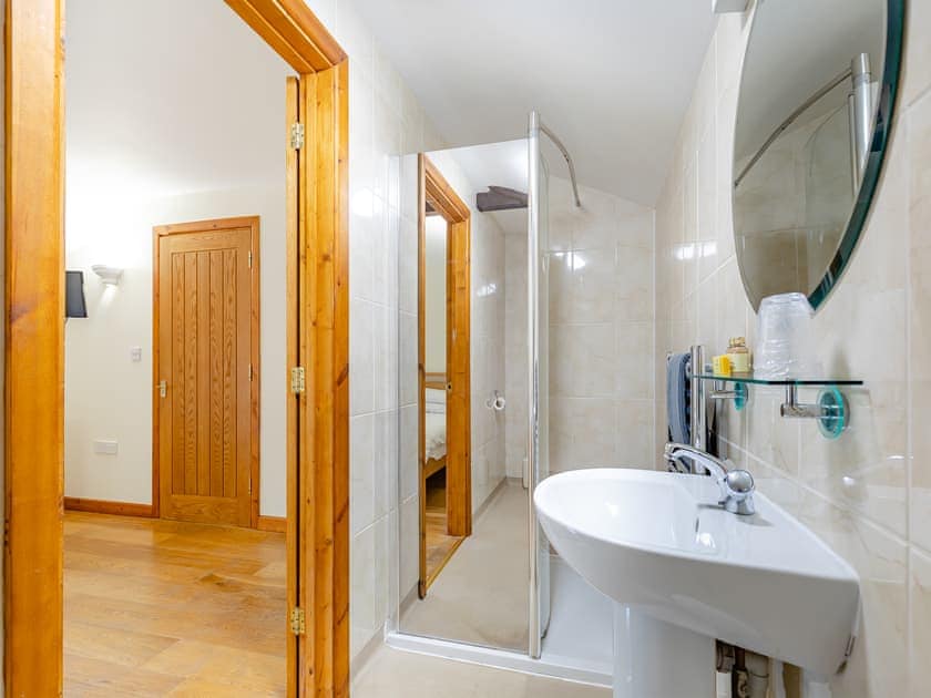 Shower room | Ashcombe - Nut Tree Farm - Ashcombe , Ashcombe, near Teignmouth