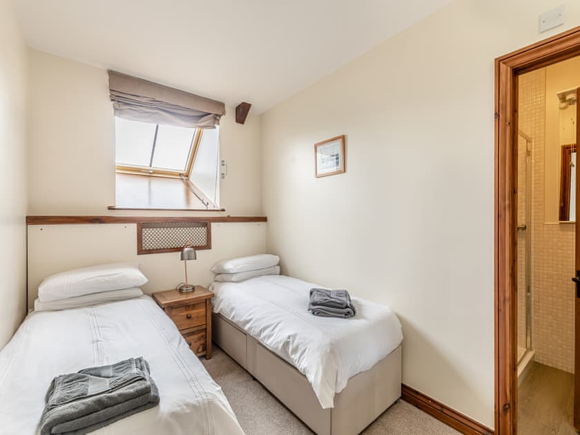 Twin bedroom | Ashcombe - The Cider Barn - Ashcombe , Ashcombe, near Teignmouth