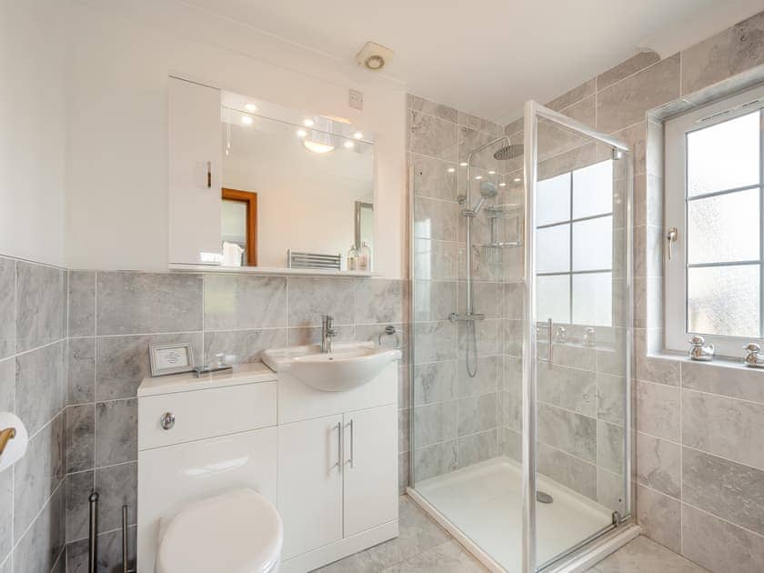 Shower room | Kerrytonlia Cottage, Kingarth