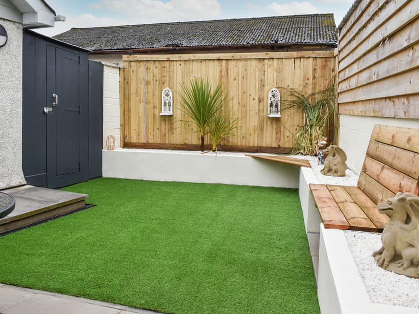 Garden | Perthi Bach, Porthmadog