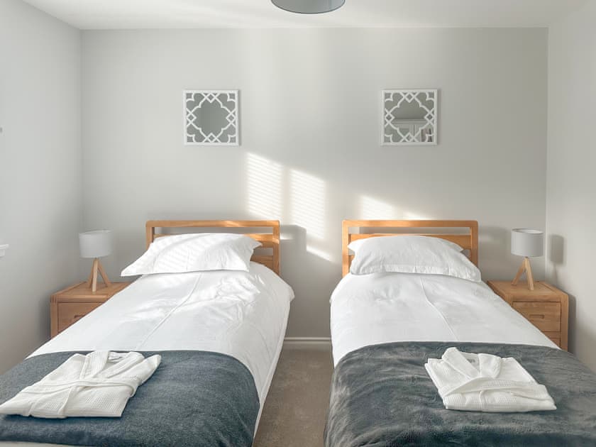 Twin bedroom | Denburn Cottage, Colinsburgh, near Elie and Anstruther