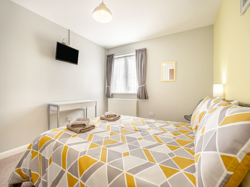 Double bedroom | Katelan’s Cottage - Pigeon Cottage Holidays, North Somercoates
