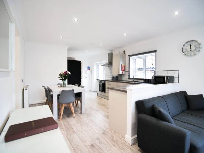 Open plan living space | Cottage 3 - Murton Grange , Murton, near York