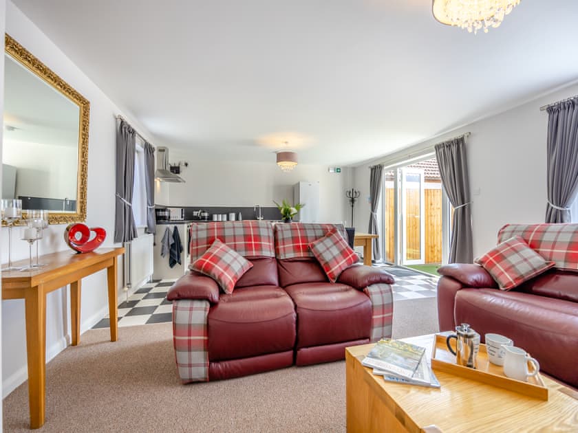 Living area | Willow’s Cottage - Pigeon Cottage Holidays, North Somercoates