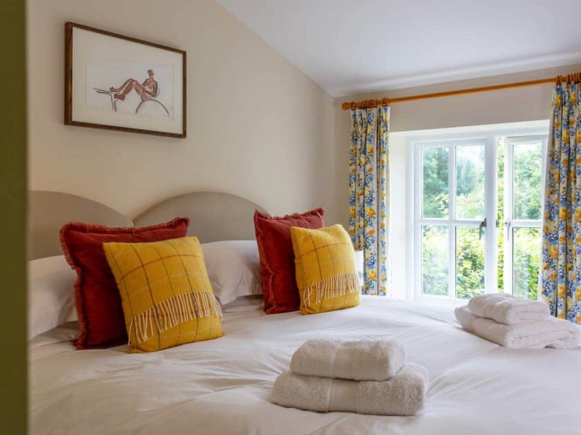 Double bedroom | Gargrave Cottage - Broughton Hall Estate, Broughton, near Skipton