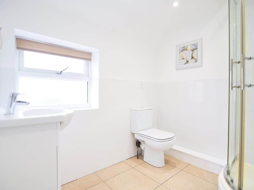 Shower room | Cottage 7 - Murton Grange , Murton, near York