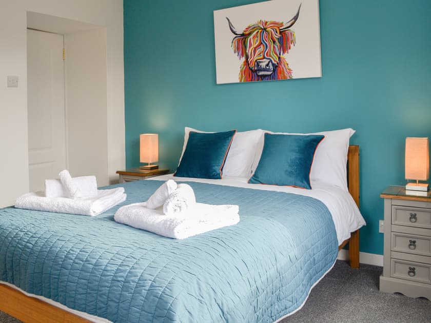Double bedroom | Jessamine Cottage, Blairgowrie