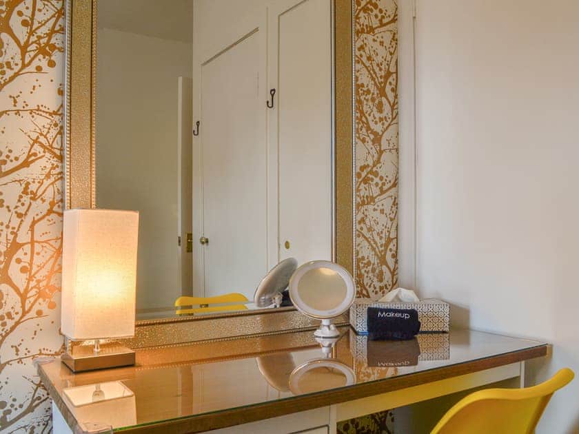 Twin bedroom  | Jessamine Cottage, Blairgowrie
