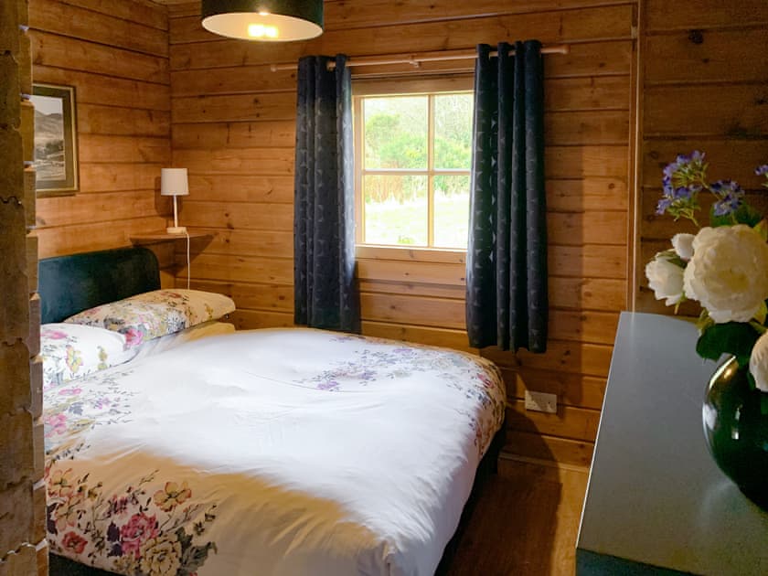 Double bedroom | Dontra Log Chalet 2 - Dontra Log Chalets, Banavie, near Fort William