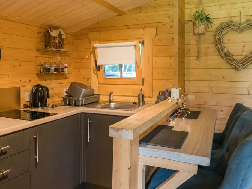 Kitchen area | Punch Tree Lodge - Punch Tree Cabins, Carluke