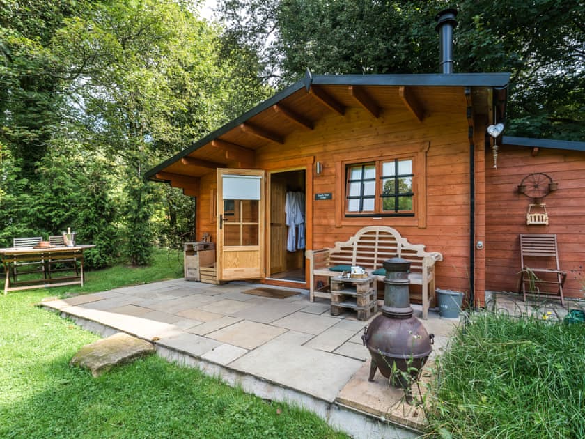 Exterior | Punch Tree Lodge - Punch Tree Cabins, Carluke