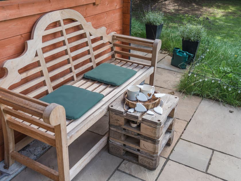 Outdoor area | Punch Tree Lodge - Punch Tree Cabins, Carluke