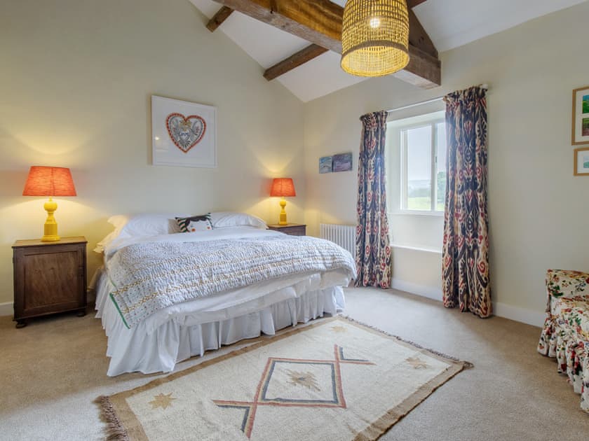Double bedroom | Ivy Cottage - Broughton Hall Estate, Broughton, near Skipton