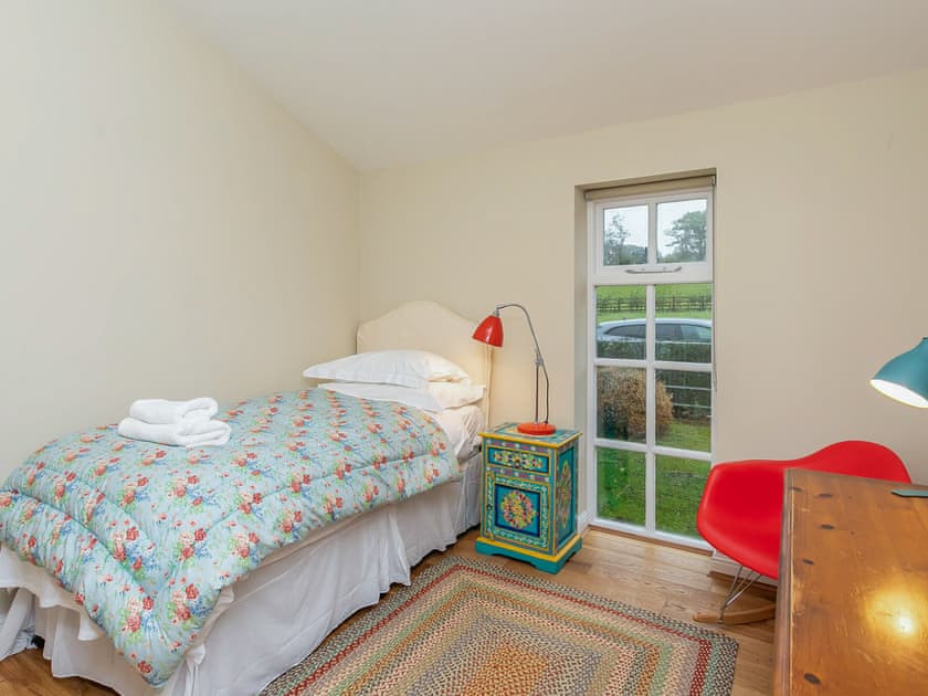 Single bedroom | Sulphur Wells Barn, Broughton, near Skipton