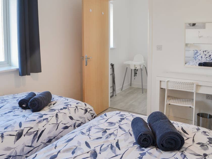 Twin bedroom | Sea Breeze, Blyth