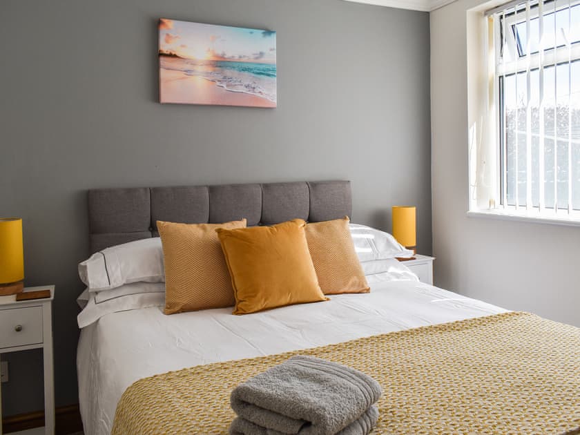 Double bedroom | The Coast House at St Mary’s Bay, St Mary’s Bay