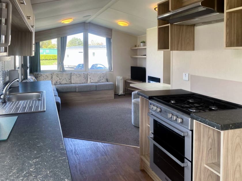 Open plan living space | 85 Snowdonia View - Watton’s, Pwllheli