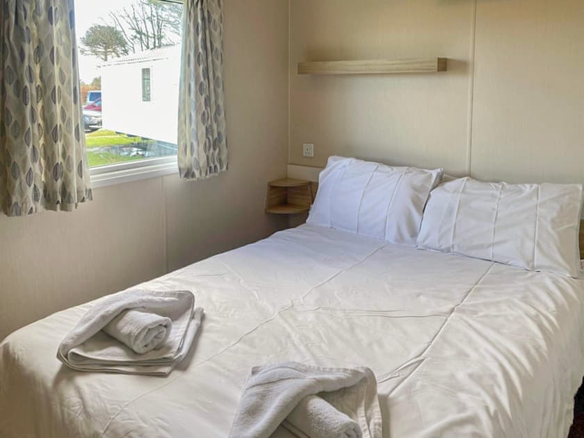 Double bedroom | 85 Snowdonia View - Watton’s, Pwllheli