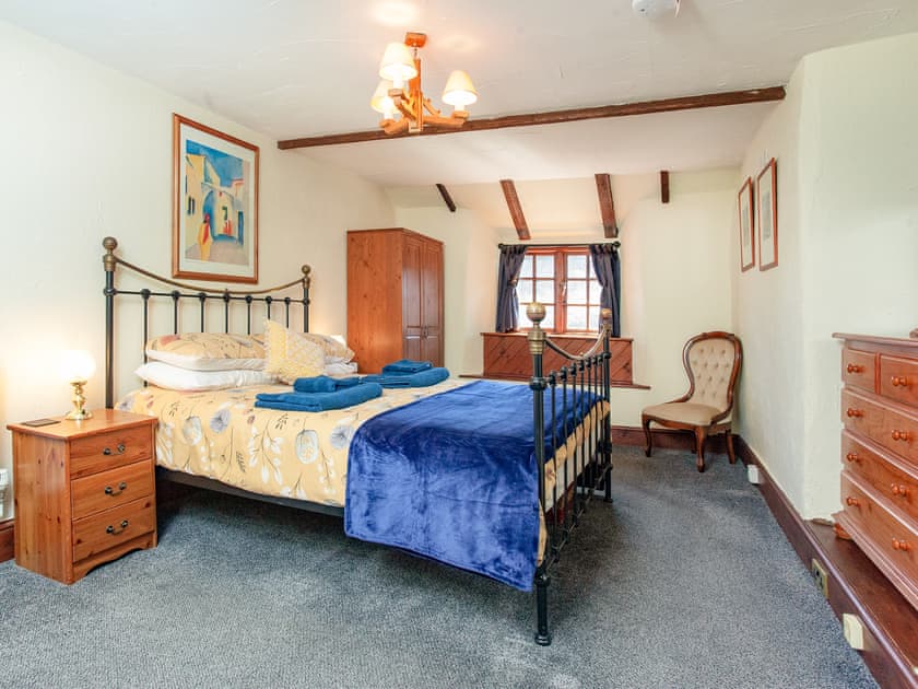 Double bedroom | Hope Cottage, Chittlehampton, near Umberleigh