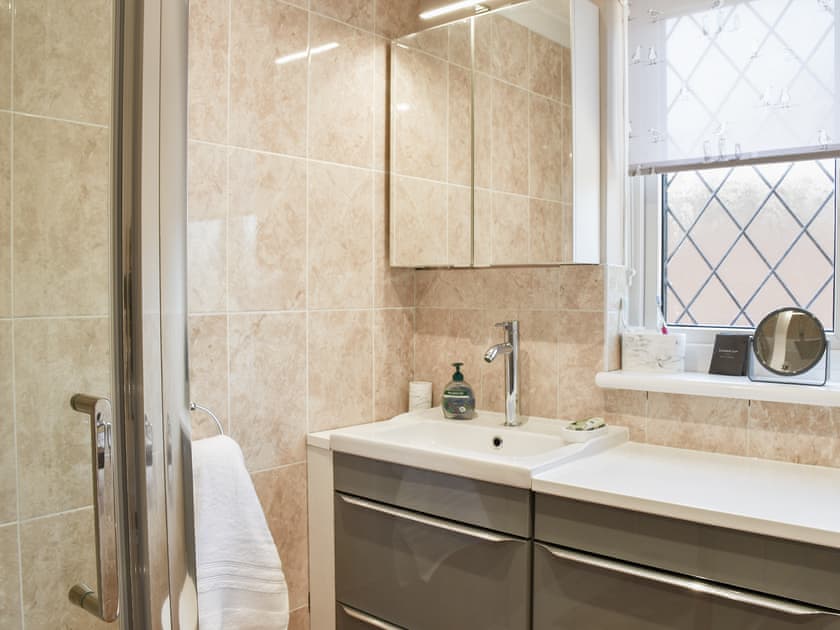 Shower room | Dougies Retreat, Pevensey Bay 