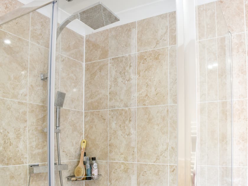 Shower room | Dougies Retreat, Pevensey Bay 