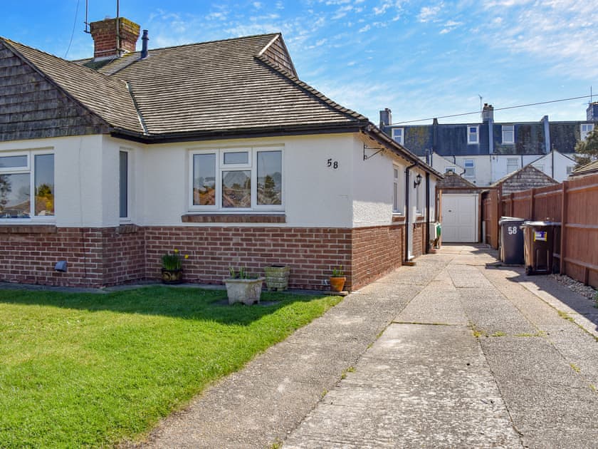 Exterior | Dougies Retreat, Pevensey Bay 