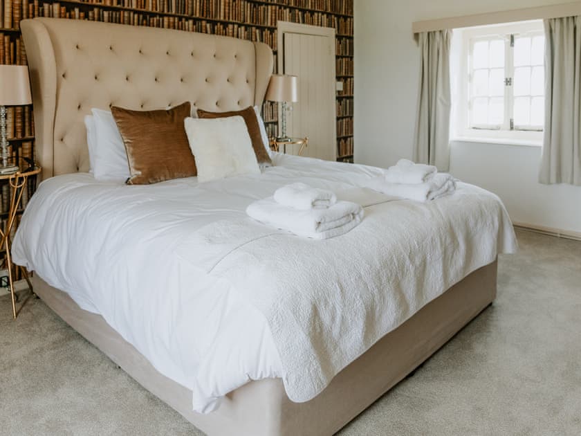 Double bedroom | Farmhouse - The Pentney Abbey Estate, Pentney, King’s Lynn
