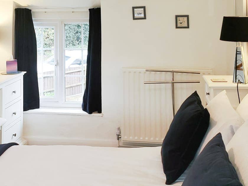 Double bedroom | Windmill Cottage, Breadsall, near Derby