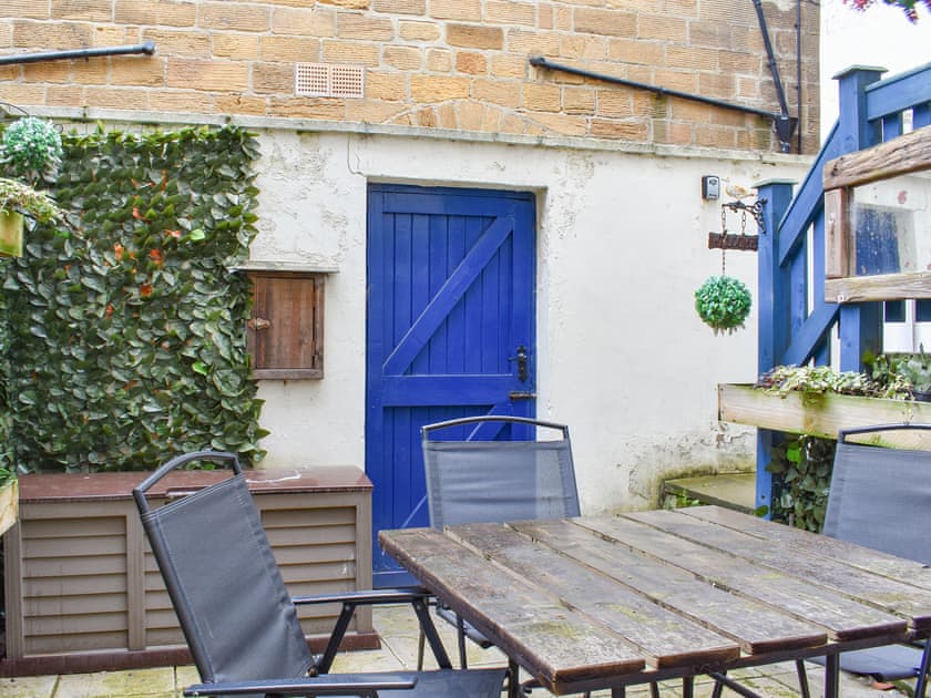 Outdoor area | Awd Tut’s, Whitby