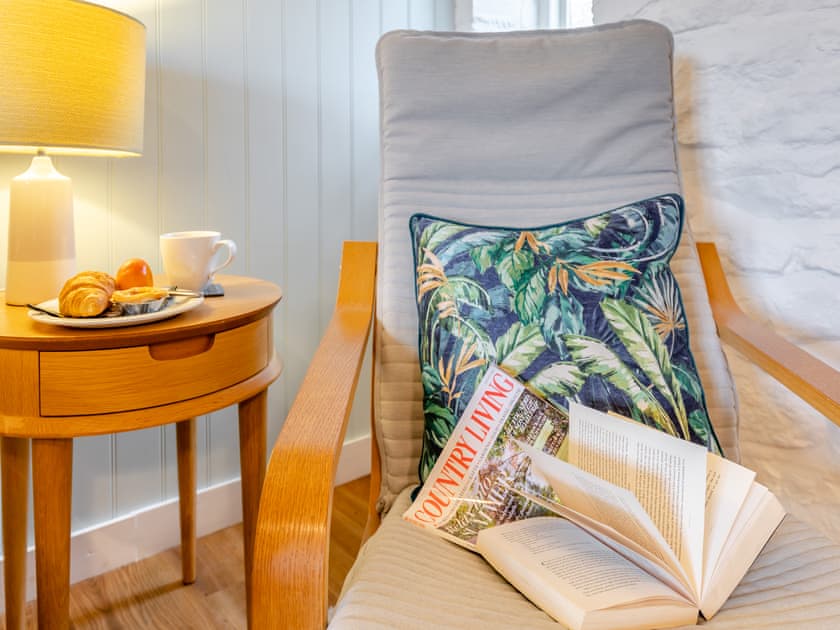 Living room/dining room | Old Hop Kiln - Whitewells Farm, Ridgeway Cross, near Malvern