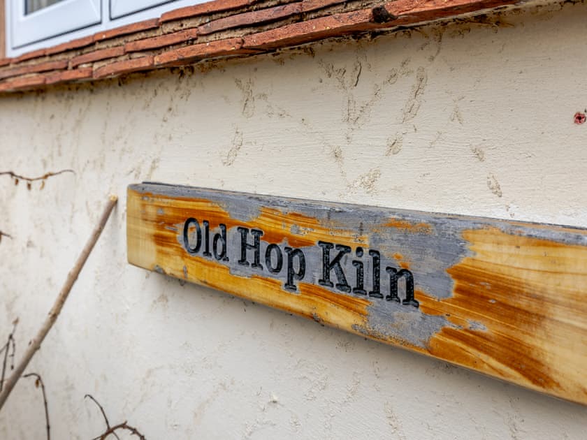 Exterior | Old Hop Kiln - Whitewells Farm, Ridgeway Cross, near Malvern