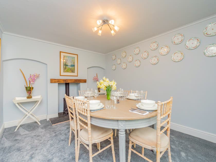 Dining room | Gardener’s Cottage, Brewood, near Wolverhampton