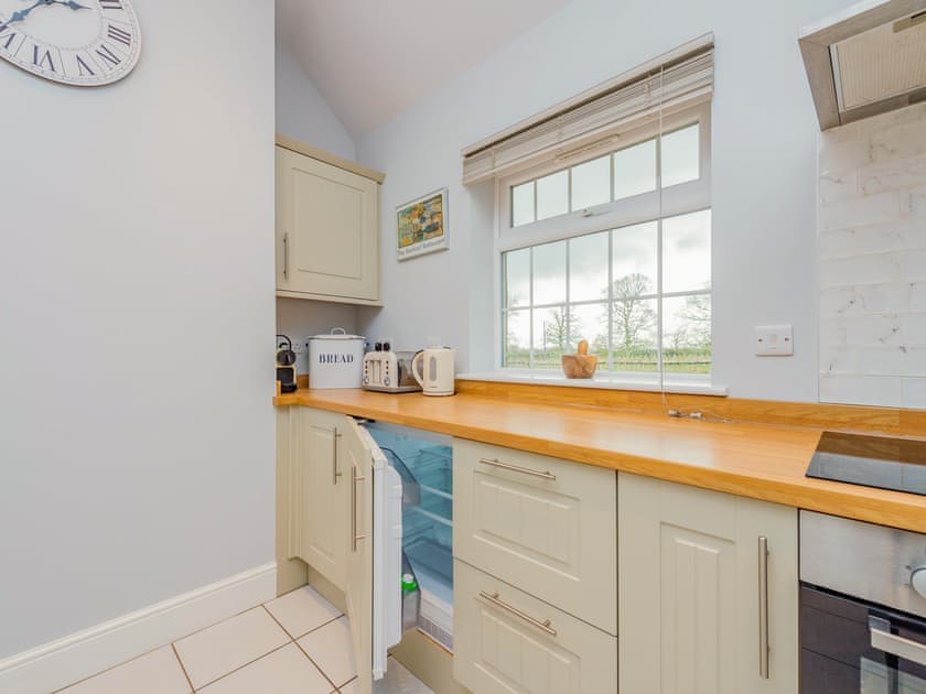 Kitchen | Gardener’s Cottage, Brewood, near Wolverhampton