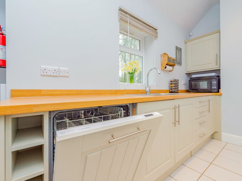 Kitchen | Gardener’s Cottage, Brewood, near Wolverhampton