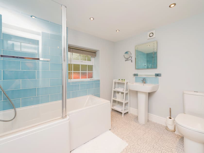 Bathroom | Gardener’s Cottage, Brewood, near Wolverhampton