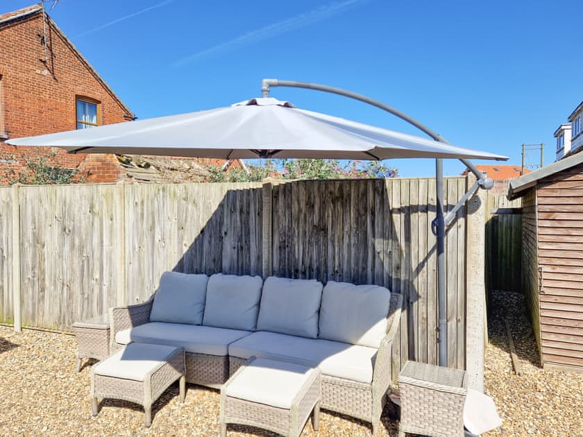 Outdoor Lounging | Samphire, Bacton