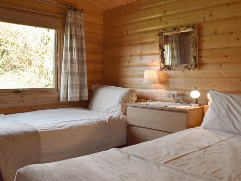 Twin bedroom | Cwm Gain, Porthgain, near St David’s