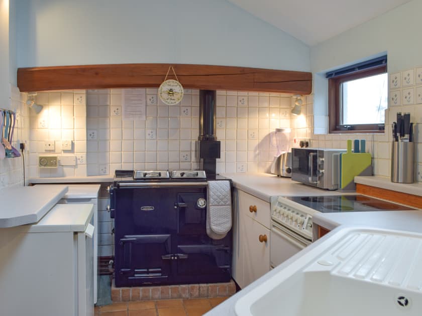 Kitchen | Glom Cottage, Milton