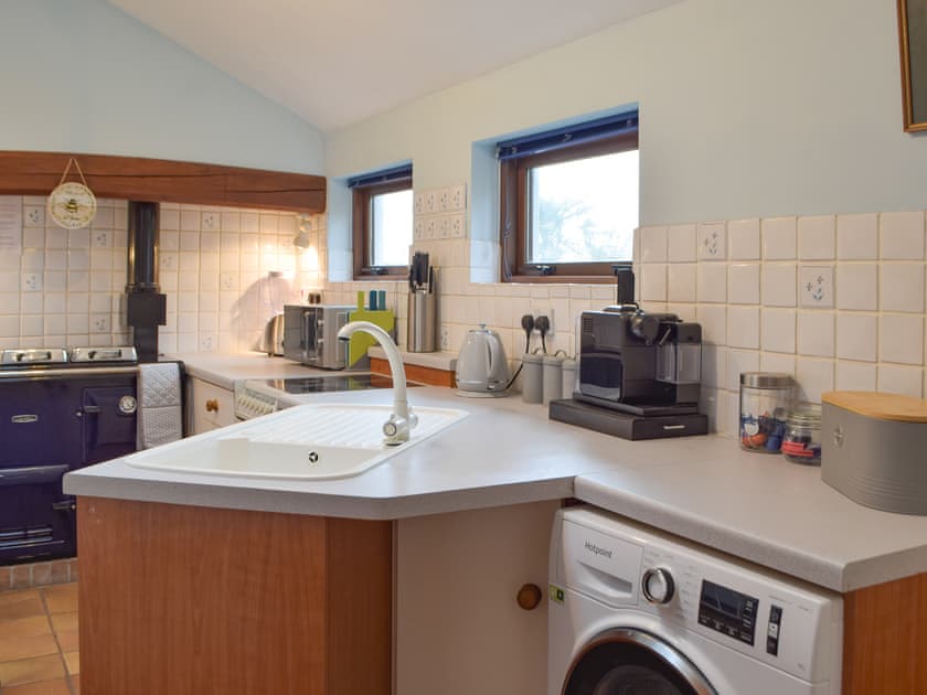 Kitchen | Glom Cottage, Milton