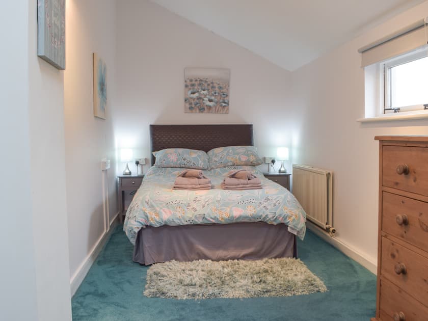 Double bedroom | Glom Cottage, Milton
