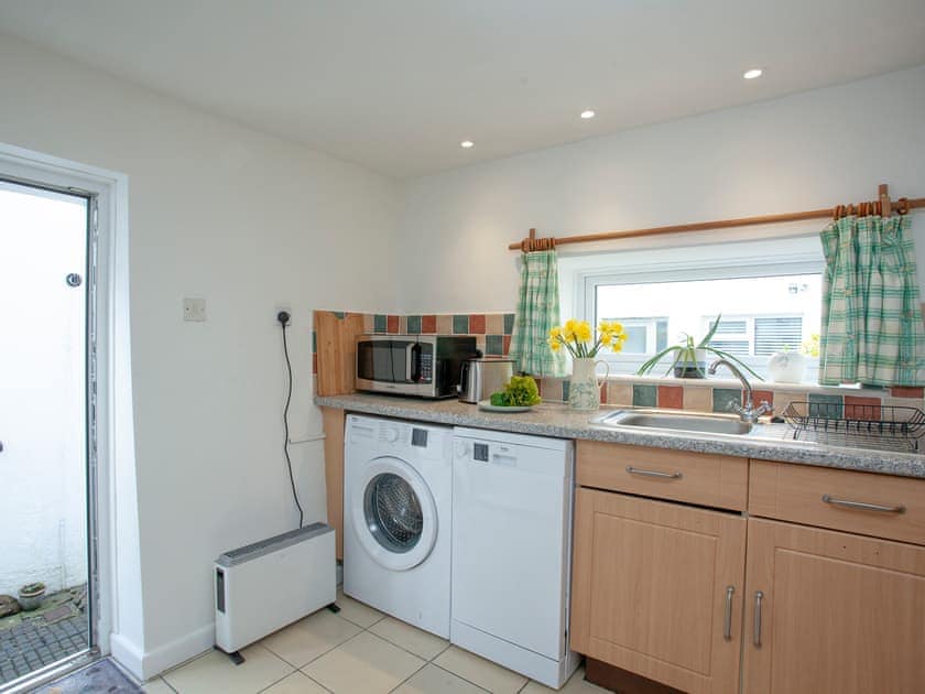 Kitchen | Summer Cottage, Bideford