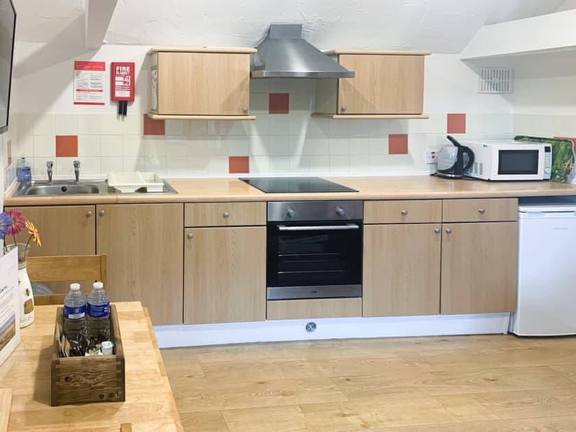 Kitchen area | Horseshoe - Seaview, Saltfleetby, near Louth