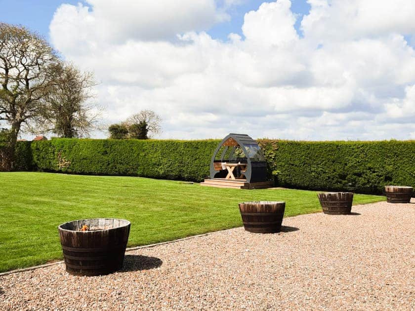 Garden and grounds | Harvest Cottage - Langham Barns, Mumby, near Anderby Creek