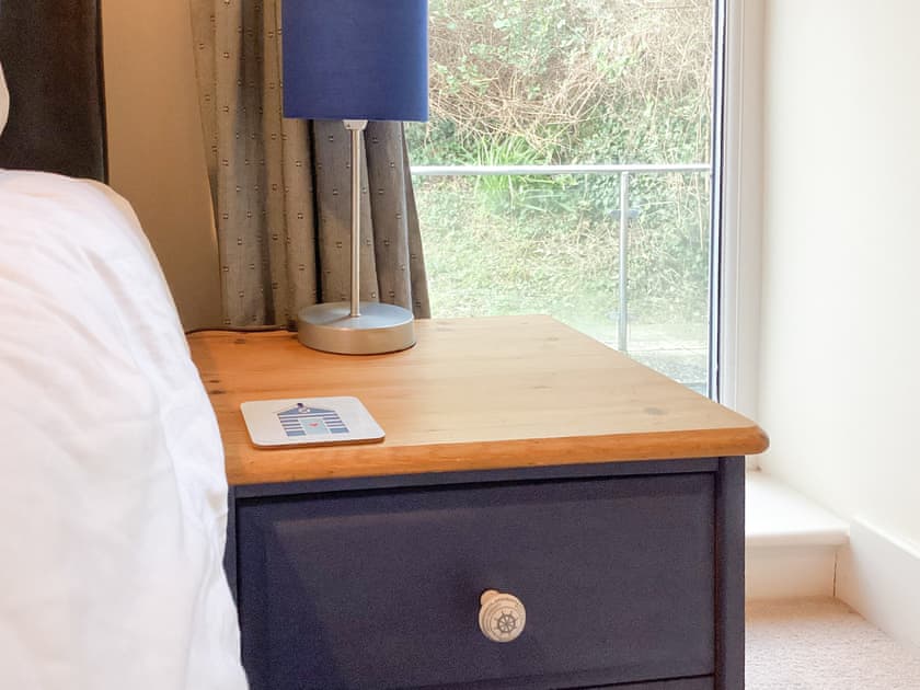 Double bedroom | Lower Chine Apartment - The Adelaide, Shanklin
