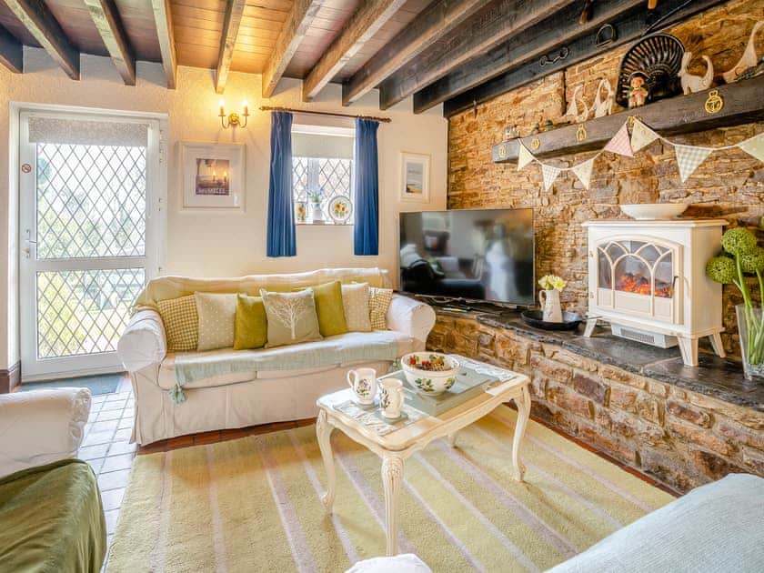 Living area | Ty Gwyn - Cefn Gorwydd Cottages, Gowerton, Gower